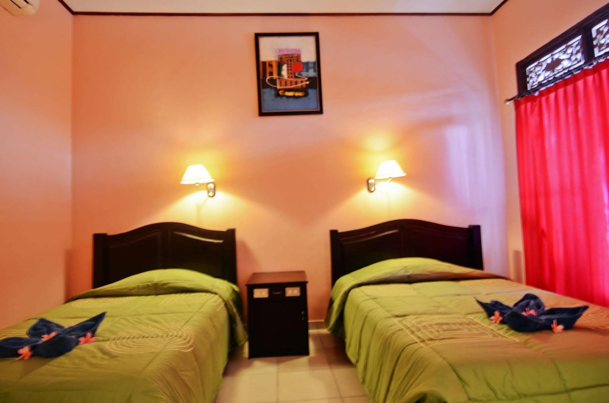 Pesona Beach Inn Kuta  Luaran gambar