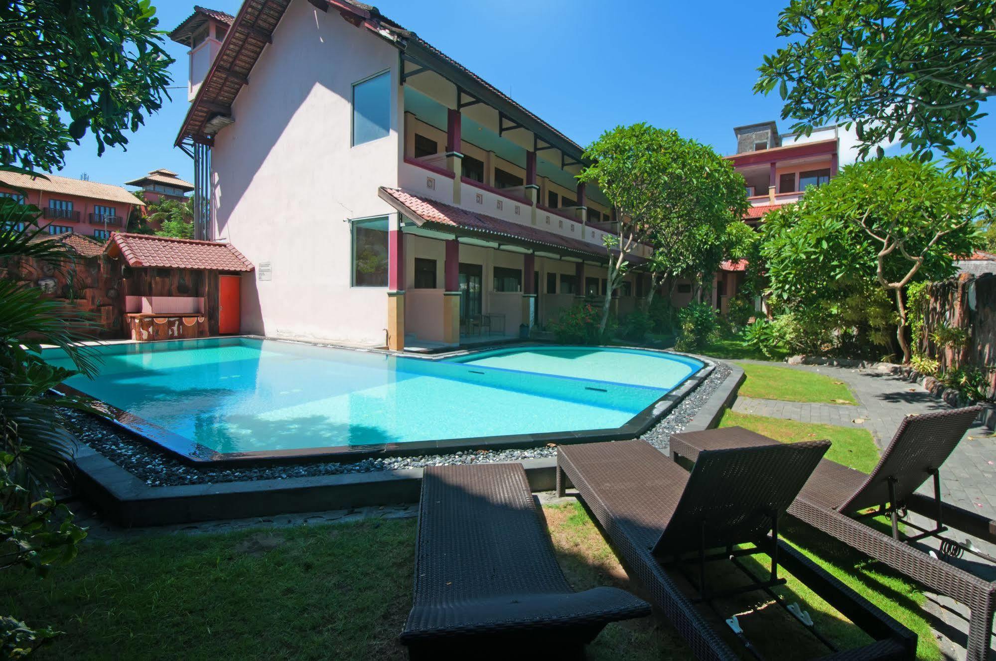 Pesona Beach Inn Kuta  Luaran gambar