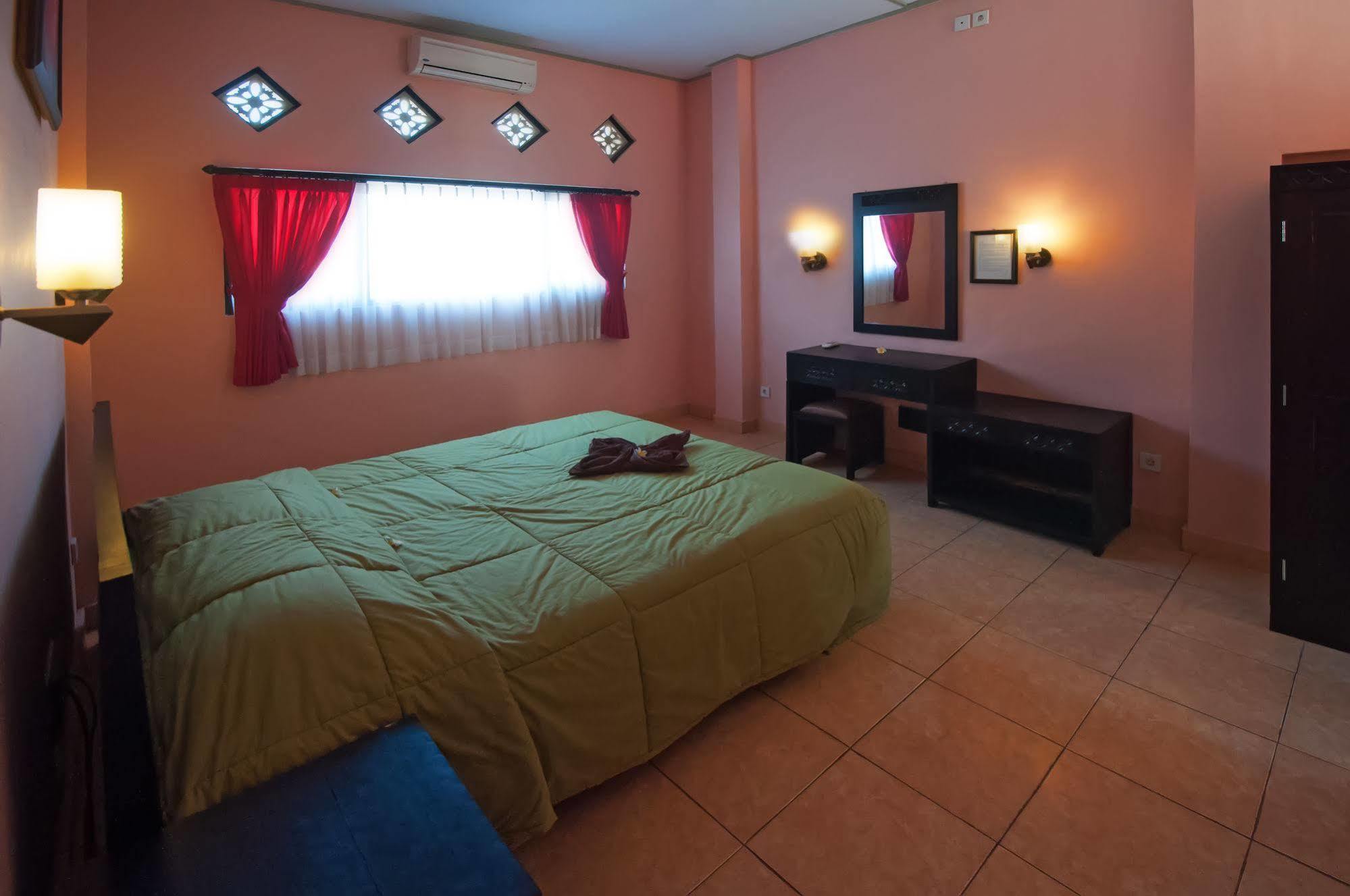 Pesona Beach Inn Kuta  Luaran gambar