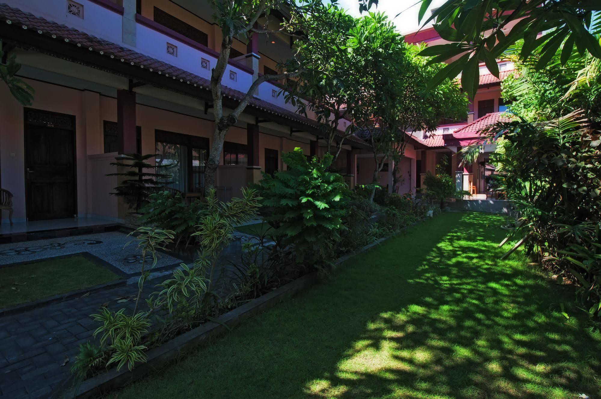 Pesona Beach Inn Kuta  Luaran gambar